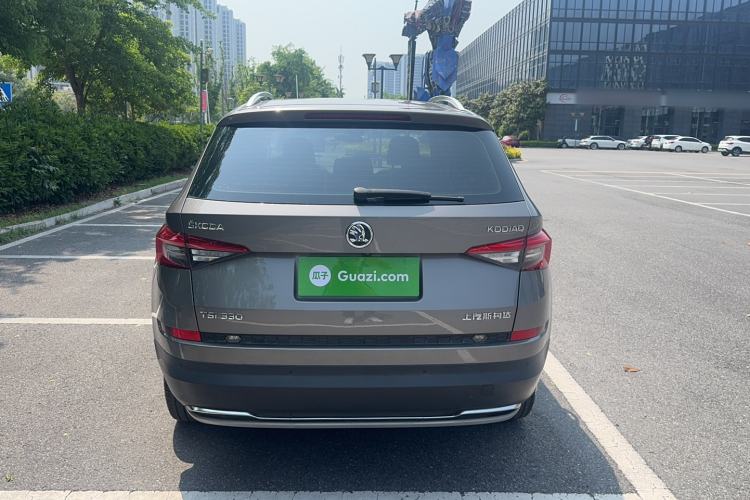 Used Skoda Kodiaq 2018 Restyled TSI330 7-Seater Two-Wheel Drive Luxury Enjoyment Edition Exterior 6