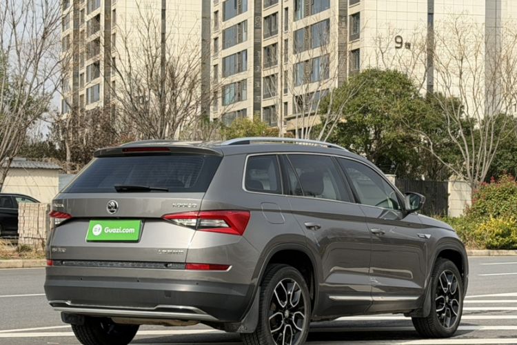 Used Skoda Kodiaq 2018 TSI330 7-Seater Two-Wheel-Drive Luxury Enjoyment Edition Exterior 6