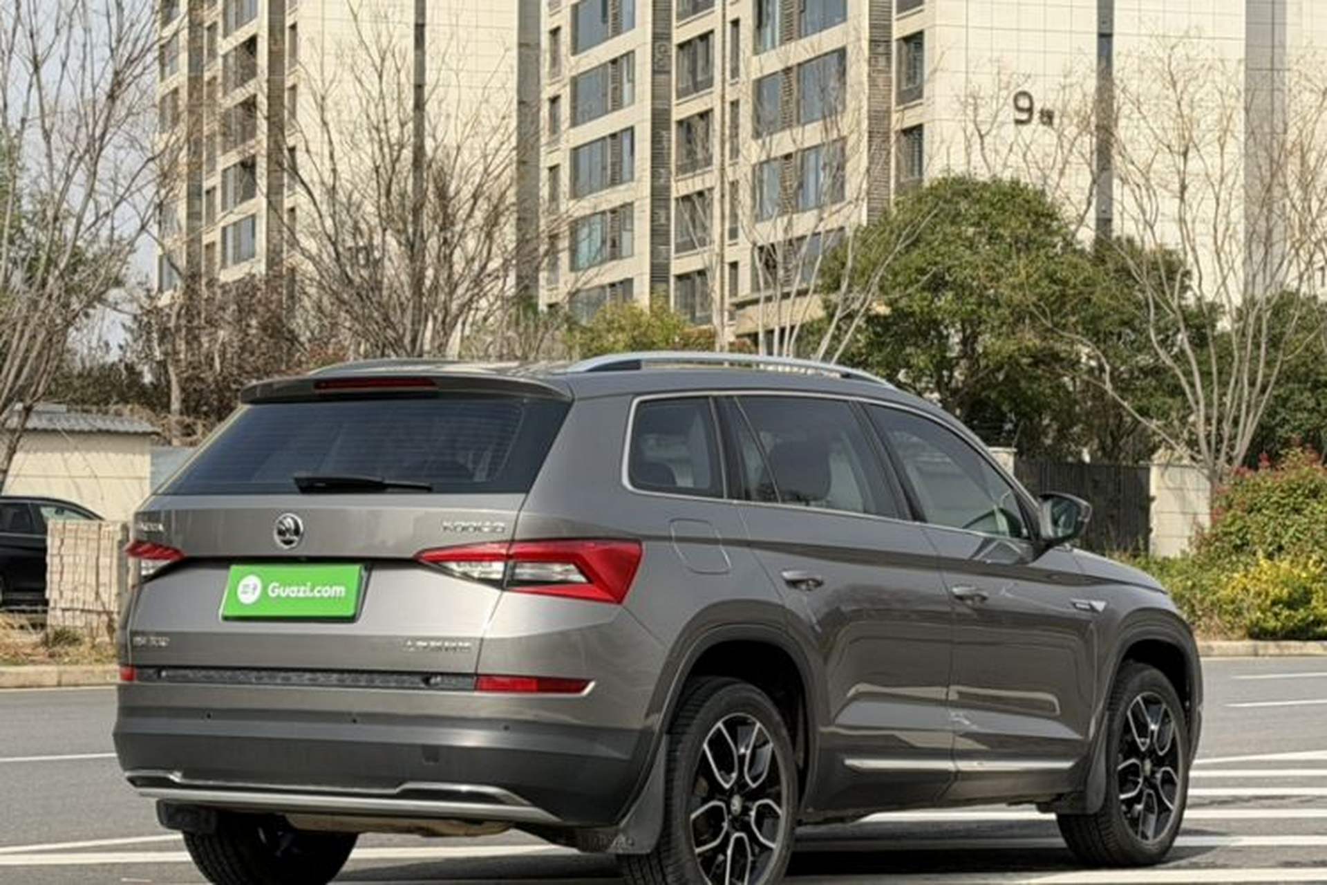 Used Skoda Kodiaq 2018 TSI330 7-Seater Two-Wheel-Drive Luxury Enjoyment Edition Exterior 6