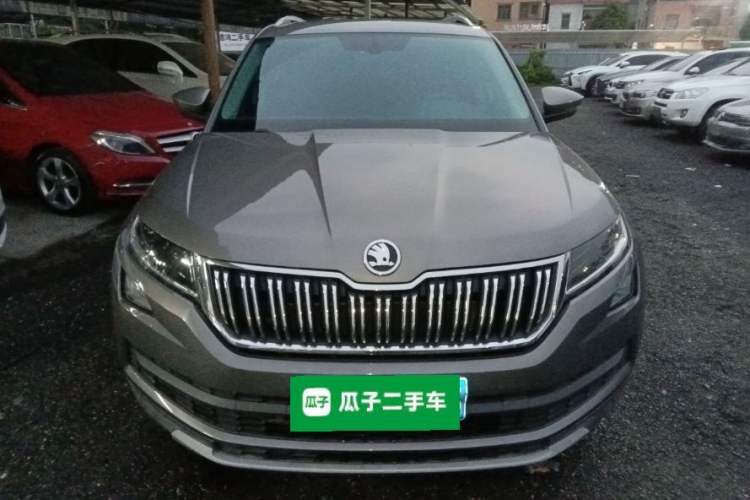 Used Skoda Kodiaq 2018 Facelifted TSI330 5-Seater Two-Wheel-Drive Luxury Enjoyment Edition Front