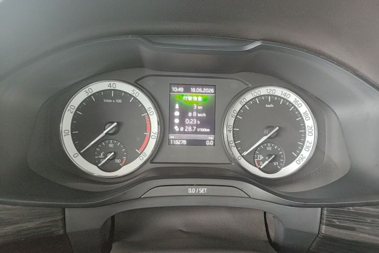 Used Skoda Kodiaq 2018 TSI380 7-Seater Four-Wheel-Drive Flagship Edition Instrument Cluster