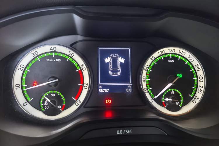 Used Skoda Kodiaq 2018 Facelifted TSI330 5-Seater Two-Wheel-Drive Comfort Edition Instrument Cluster
