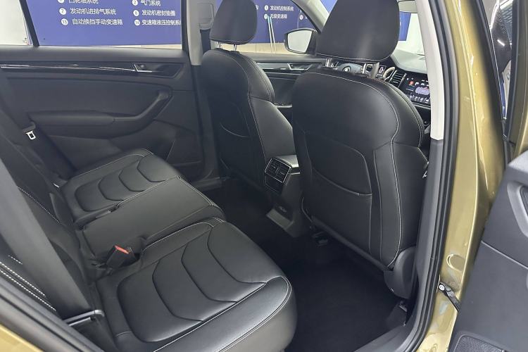 Used Skoda Kodiaq 2018 Facelifted TSI330 5-Seater Two-Wheel-Drive Luxury Enjoyment Edition Interior 10