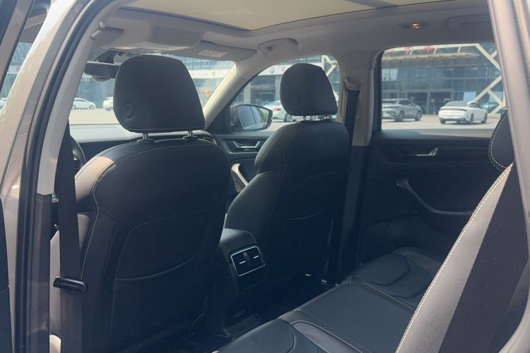 Used Skoda Kodiaq 2018 Restyled TSI330 7-Seater Two-Wheel Drive Luxury Enjoyment Edition Interior 3