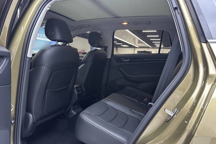 Used Skoda Kodiaq 2018 Facelifted TSI330 5-Seater Two-Wheel-Drive Luxury Enjoyment Edition Interior 6