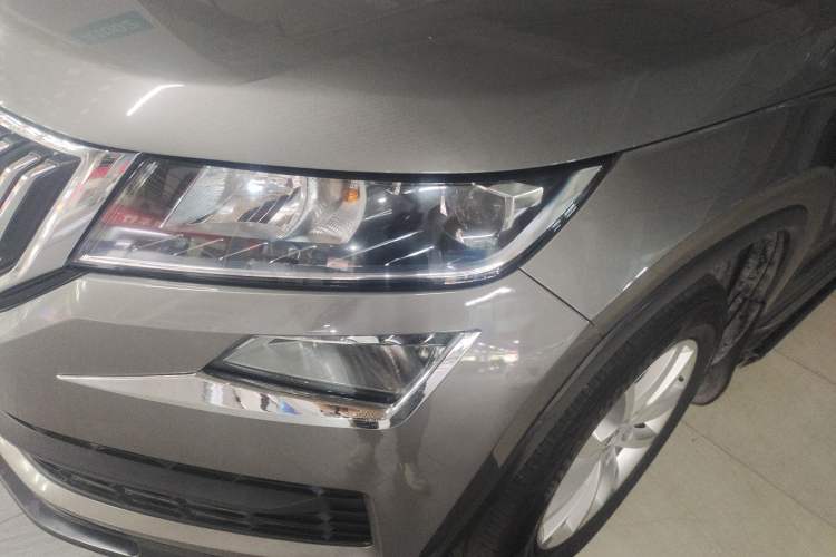 Used Skoda Kodiaq 2018 Facelifted TSI330 5-Seater Two-Wheel-Drive Comfort Edition Left Front Headlight
