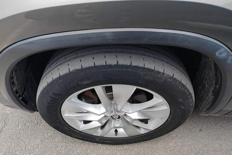 Used Skoda Kodiaq 2018 TSI330 5-Seater Two-Wheel-Drive Luxury Edition Left Front Wheel Hub
