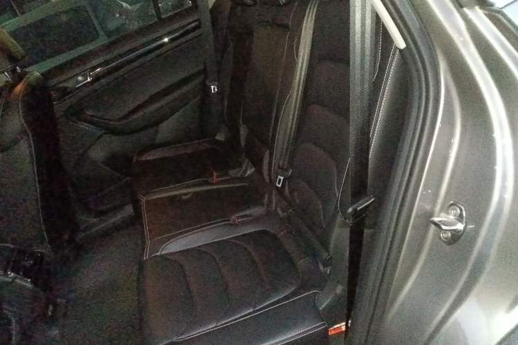 Used Skoda Kodiaq 2018 Facelifted TSI330 5-Seater Two-Wheel-Drive Luxury Enjoyment Edition Left Rear Seat