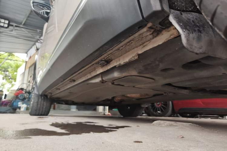 Used Skoda Kodiaq 2018 TSI380 7-Seater Four-Wheel-Drive Flagship Edition Left Side Sill