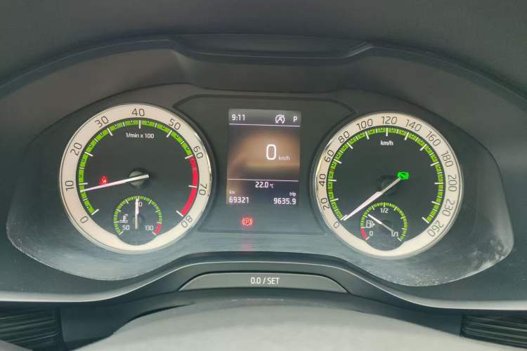 Used Skoda Kodiaq 2018 Restyled TSI330 7-Seater Two-Wheel Drive Luxury Enjoyment Edition Odometer Close Up