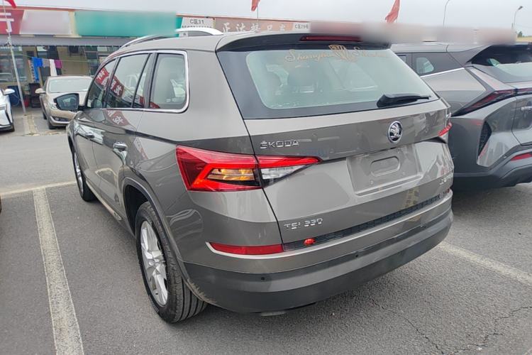Used Skoda Kodiaq 2018 TSI330 5-Seater Two-Wheel-Drive Luxury Edition Rear Left 45 Deg