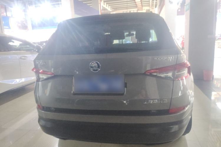 Used Skoda Kodiaq 2018 Facelifted TSI330 5-Seater Two-Wheel-Drive Comfort Edition Rear