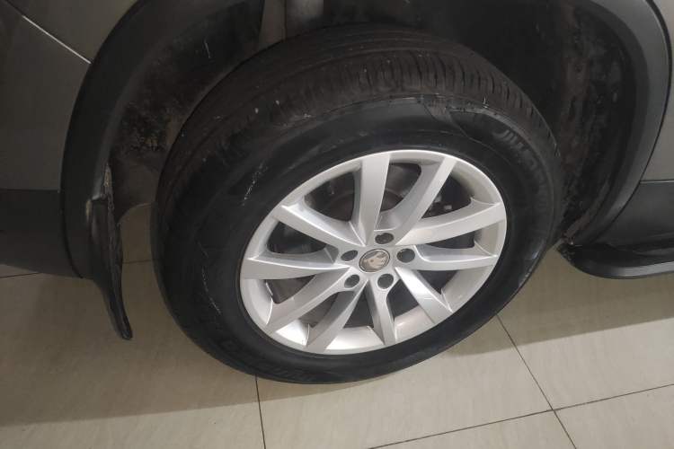 Used Skoda Kodiaq 2018 Facelifted TSI330 5-Seater Two-Wheel-Drive Comfort Edition Right Rear Wheel Hub