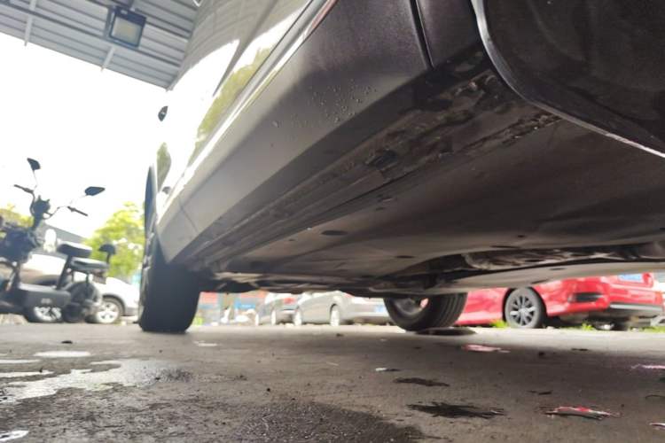 Used Skoda Kodiaq 2018 TSI380 7-Seater Four-Wheel-Drive Flagship Edition Right Side Sill