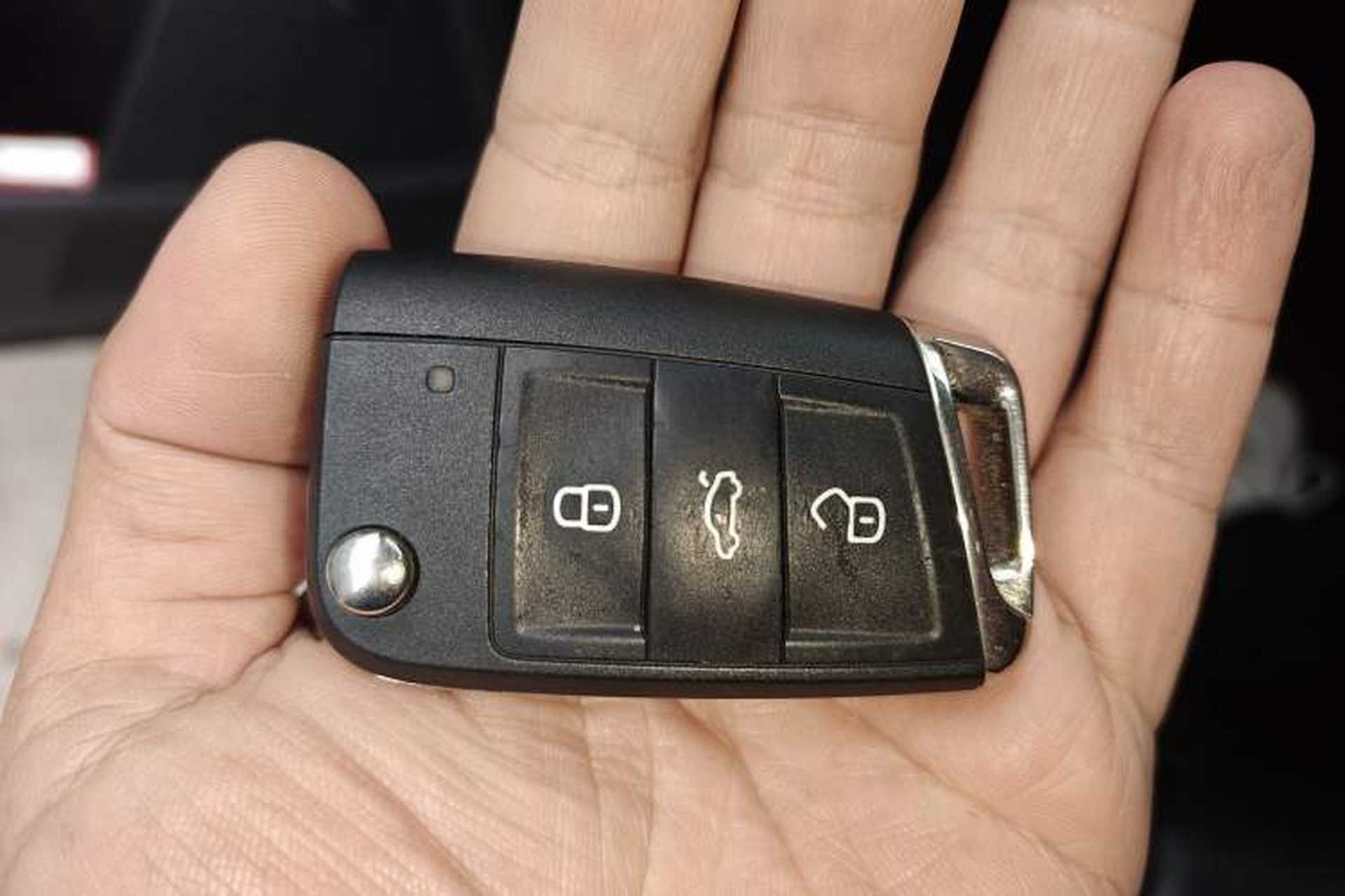 Used Skoda Kodiaq 2018 Facelifted TSI330 5-Seater Two-Wheel-Drive Luxury Enjoyment Edition Vehicle Key