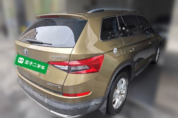 Used Skoda Kodiaq 2018 Facelifted TSI330 5-Seater Two-Wheel-Drive Luxury Enjoyment Edition Rear Right 45 Deg