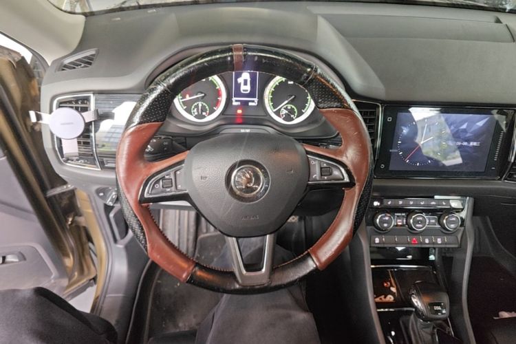 Used Skoda Kodiaq 2018 Facelifted TSI330 5-Seater Two-Wheel-Drive Luxury Enjoyment Edition Steering Wheel