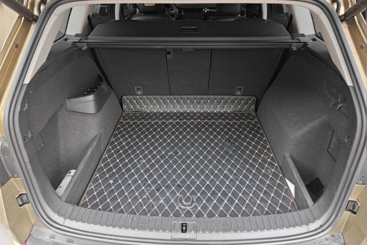 Used Skoda Kodiaq 2018 Facelifted TSI330 5-Seater Two-Wheel-Drive Luxury Enjoyment Edition Trunk