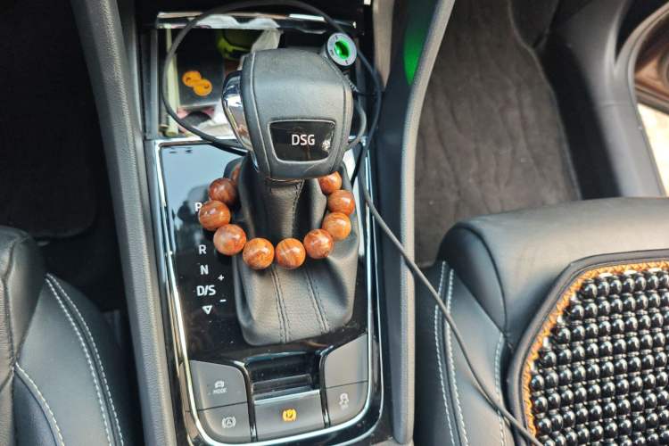 Used Skoda Kodiaq 2018 Facelifted TSI330 5-Seater Two-Wheel-Drive Luxury Enjoyment Edition Gear Lever