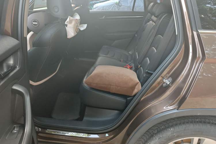 Used Skoda Kodiaq 2018 Facelifted TSI330 5-Seater Two-Wheel-Drive Luxury Enjoyment Edition Left Rear Seat