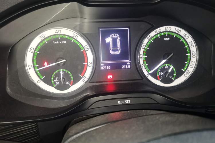 Used Skoda Kodiaq 2018 Restyled TSI330 7-Seater Two-Wheel Drive Luxury Enjoyment Edition Odometer Close Up