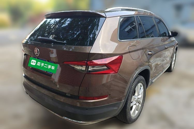 Used Skoda Kodiaq 2018 Facelifted TSI330 5-Seater Two-Wheel-Drive Luxury Enjoyment Edition Rear Right 45 Deg