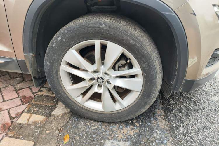 Used Skoda Kodiaq 2018 Restyled TSI330 7-Seater Two-Wheel Drive Luxury Enjoyment Edition Right Front Wheel Hub