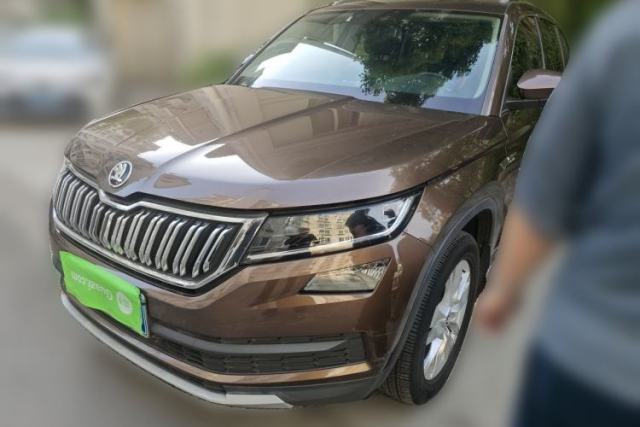 Used Skoda Kodiaq 2018 Facelifted TSI330 5-Seater Two-Wheel-Drive Luxury Enjoyment Edition