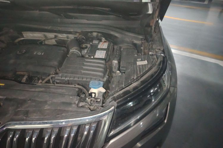 Used Skoda Kodiaq 2018 TSI330 7-Seater Two-Wheel-Drive Luxury Enjoyment Edition Engine Bay Left