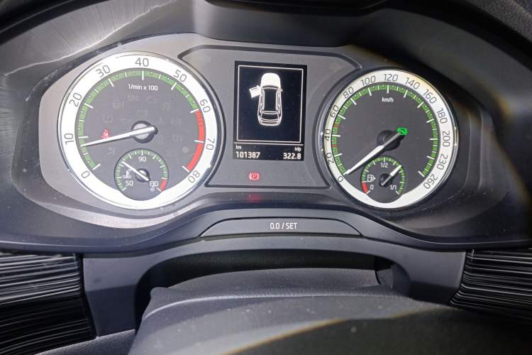 Used Skoda Kodiaq 2018 Facelifted TSI330 5-Seater Two-Wheel-Drive Luxury Enjoyment Edition Instrument Cluster