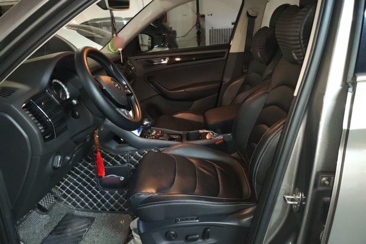 Used Skoda Kodiaq 2018 Facelifted TSI330 5-Seater Two-Wheel-Drive Luxury Enjoyment Edition Left Front Seat