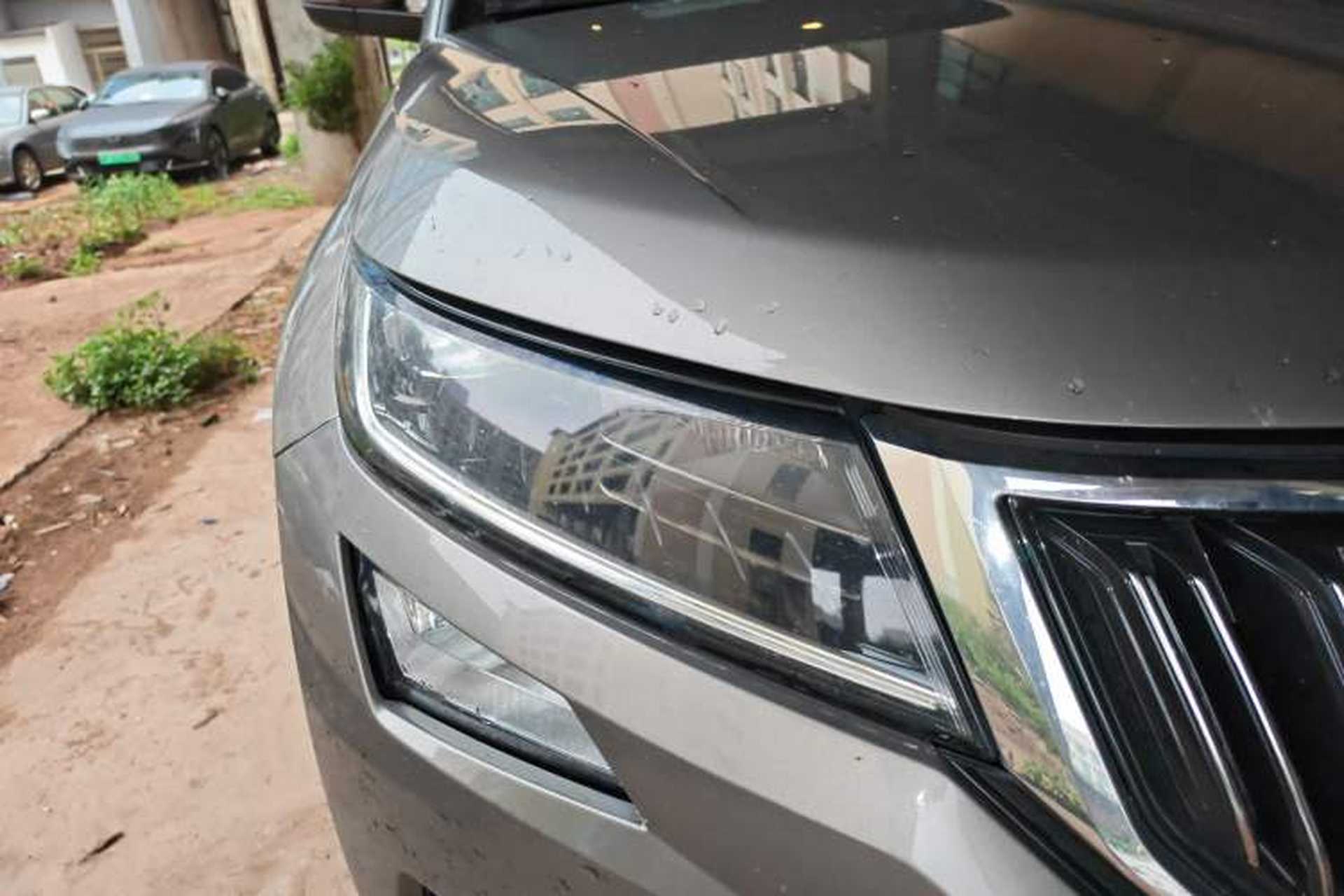 Used Skoda Kodiaq 2018 TSI380 7-Seater Four-Wheel-Drive Flagship Edition Right Front Headlight