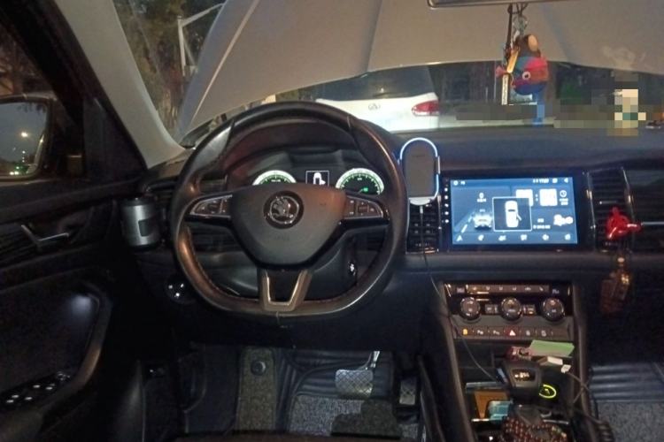 Used Skoda Kodiaq 2018 Facelifted TSI330 5-Seater Two-Wheel-Drive Luxury Enjoyment Edition Steering Wheel