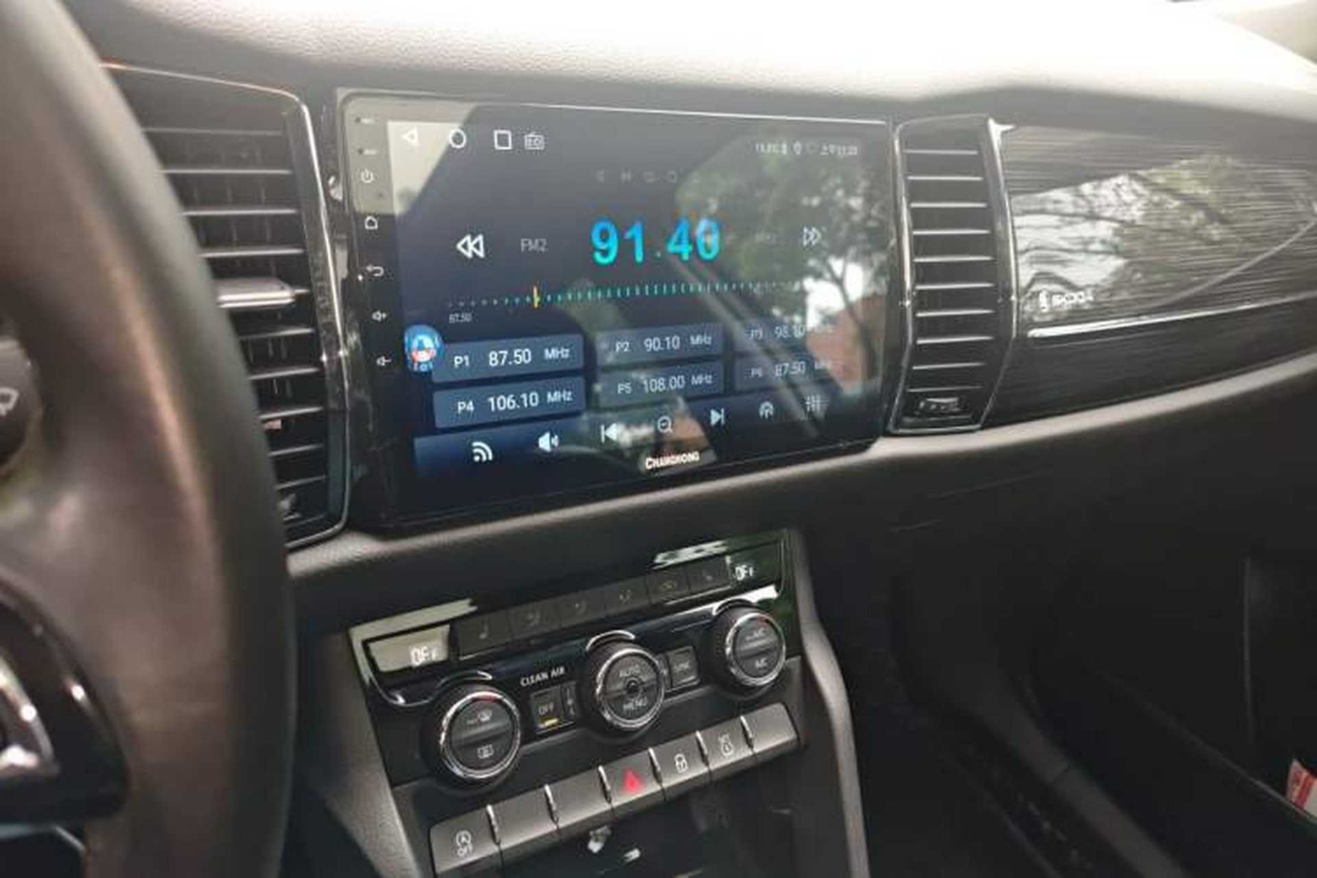Used Skoda Kodiaq 2018 Restyled TSI330 7-Seater Two-Wheel Drive Luxury Enjoyment Edition Audio And AC Panel