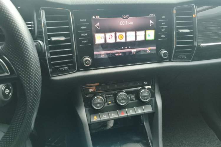 Used Skoda Kodiaq 2018 TSI380 7-Seater Four-Wheel-Drive Flagship Edition Audio And AC Panel