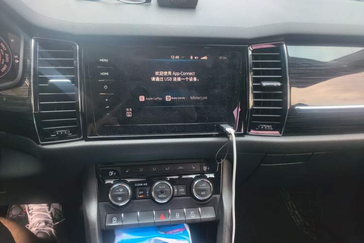 Used Skoda Kodiaq 2018 Restyled TSI330 7-Seater Two-Wheel Drive Luxury Enjoyment Edition Audio And AC Panel