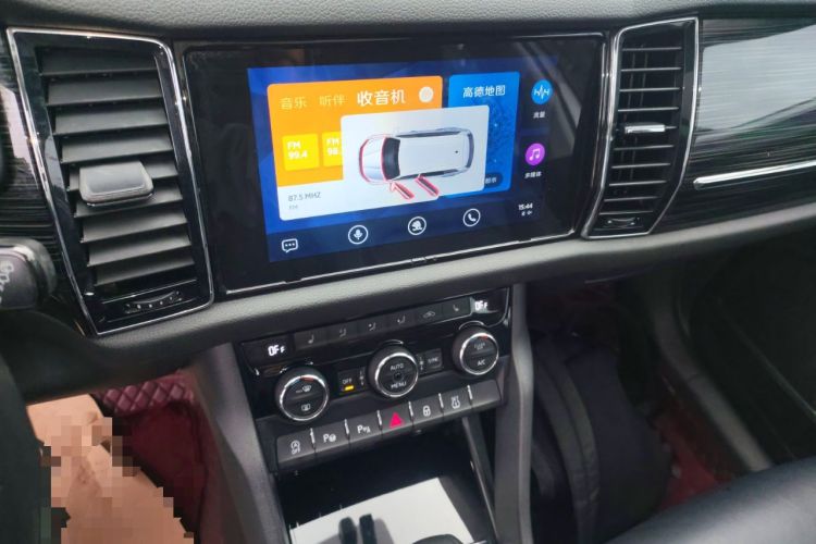 Used Skoda Kodiaq 2018 Facelifted TSI330 5-Seater Two-Wheel-Drive Luxury Enjoyment Edition Audio And AC Panel