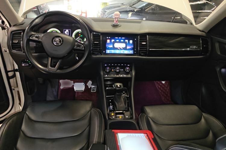 Used Skoda Kodiaq 2018 Restyled TSI330 7-Seater Two-Wheel Drive Luxury Enjoyment Edition Center Console