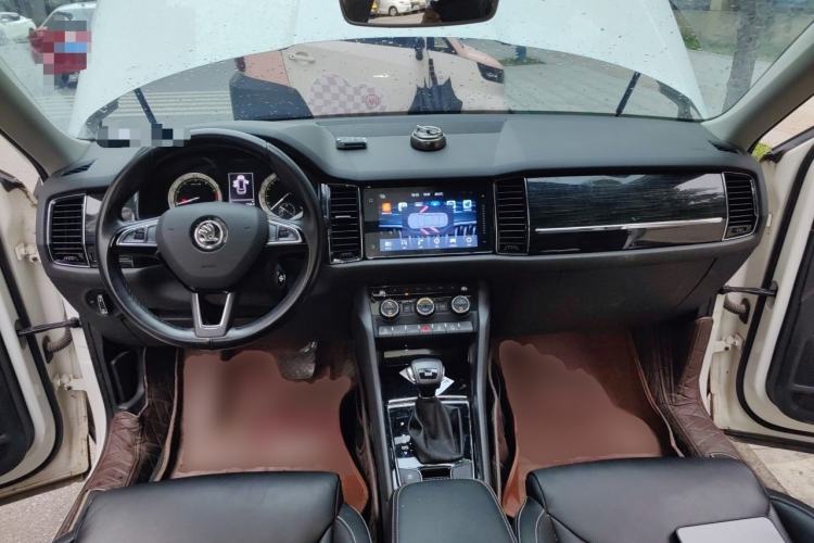 Used Skoda Kodiaq 2018 Restyled TSI330 7-Seater Two-Wheel Drive Luxury Enjoyment Edition Center Console