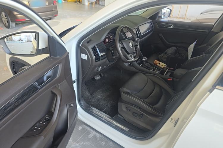 Used Skoda Kodiaq 2018 TSI380 7-Seater Four-Wheel-Drive Flagship Edition Driver Seat