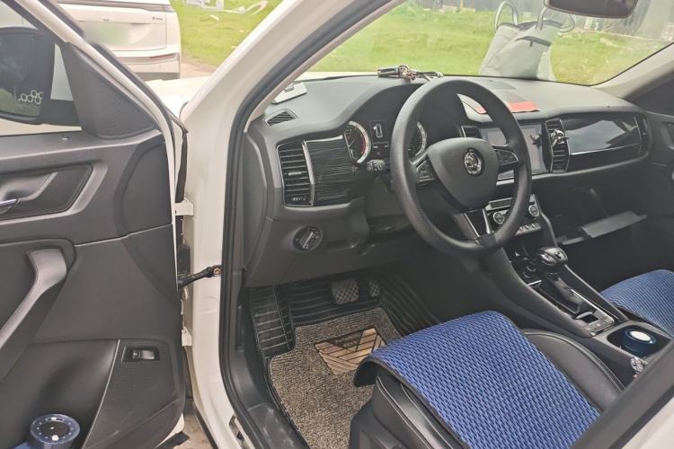 Used Skoda Kodiaq 2018 Facelifted TSI330 5-Seater Two-Wheel-Drive Luxury Enjoyment Edition Driver Seat