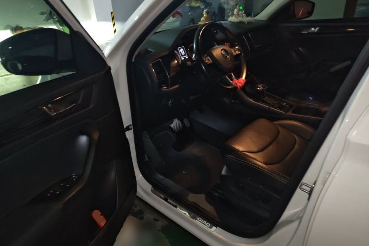 Used Skoda Kodiaq 2018 Facelifted TSI330 5-Seater Two-Wheel-Drive Luxury Enjoyment Edition Driver Seat