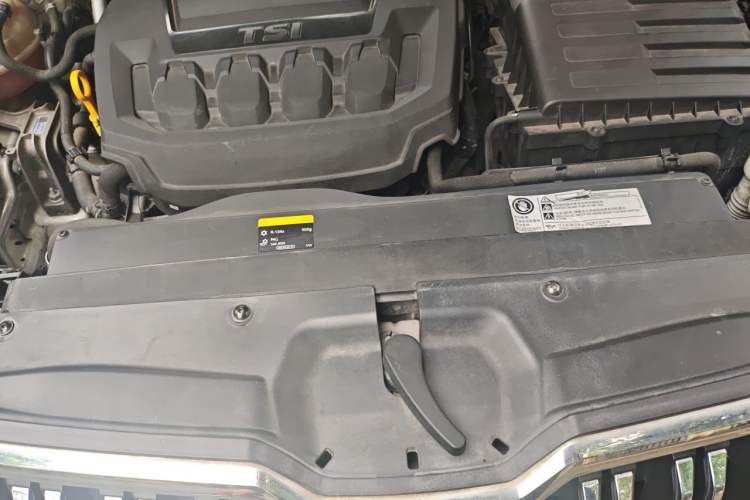 Used Skoda Kodiaq 2018 Restyled TSI330 7-Seater Two-Wheel Drive Luxury Enjoyment Edition Engine Bay