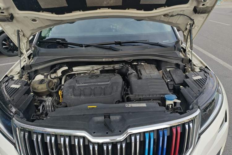 Used Skoda Kodiaq 2018 Facelifted TSI330 5-Seater Two-Wheel-Drive Luxury Enjoyment Edition Engine Bay