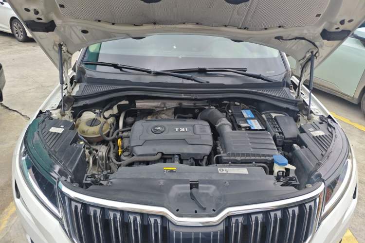 Used Skoda Kodiaq 2018 TSI380 7-Seater Four-Wheel-Drive Flagship Edition Engine Bay