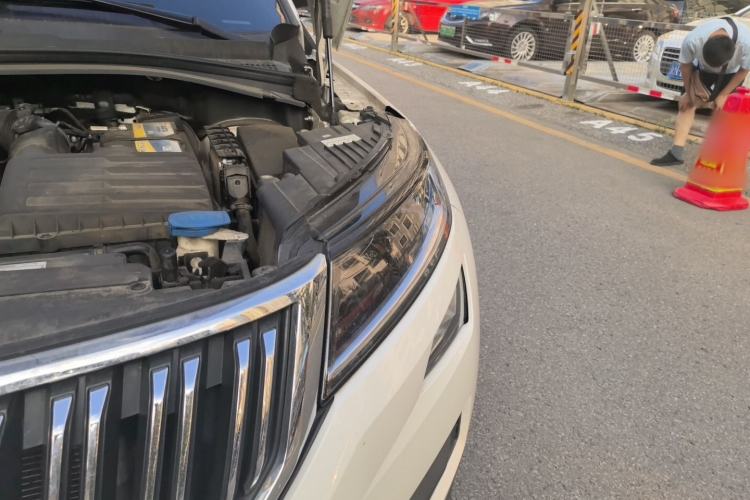 Used Skoda Kodiaq 2018 Facelifted TSI330 5-Seater Two-Wheel-Drive Luxury Enjoyment Edition Engine Bay Left