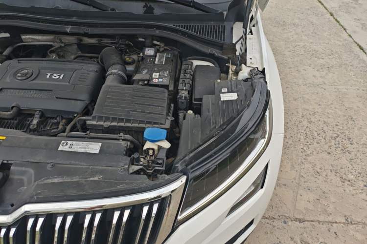 Used Skoda Kodiaq 2018 Facelifted TSI330 5-Seater Two-Wheel-Drive Luxury Enjoyment Edition Engine Bay Left
