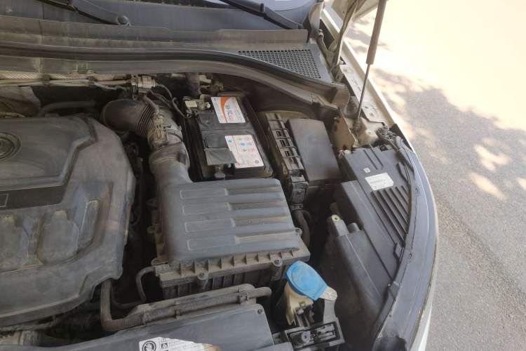 Used Skoda Kodiaq 2018 Facelifted TSI330 5-Seater Two-Wheel-Drive Luxury Enjoyment Edition Engine Bay Left