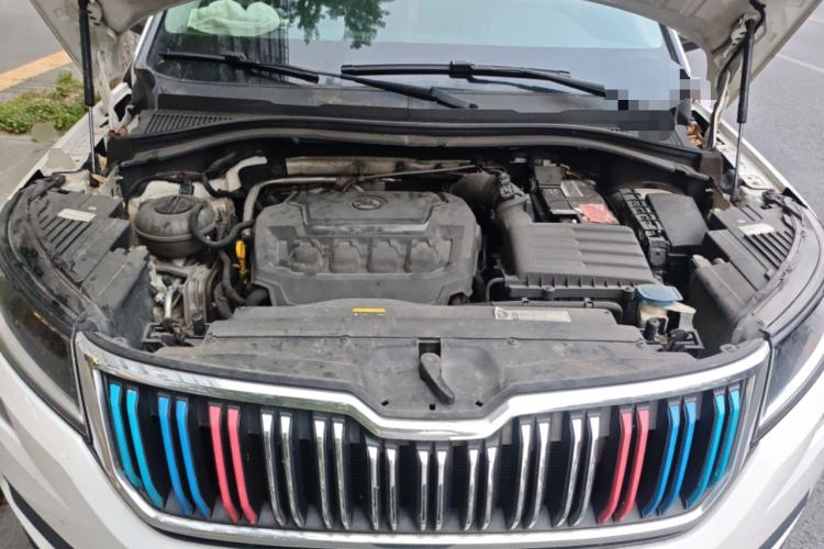 Used Skoda Kodiaq 2018 Facelifted TSI330 5-Seater Two-Wheel-Drive Luxury Enjoyment Edition Engine Bay