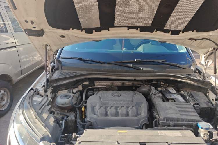 Used Skoda Kodiaq 2018 Facelifted TSI330 5-Seater Two-Wheel-Drive Comfort Edition Engine Bay Right